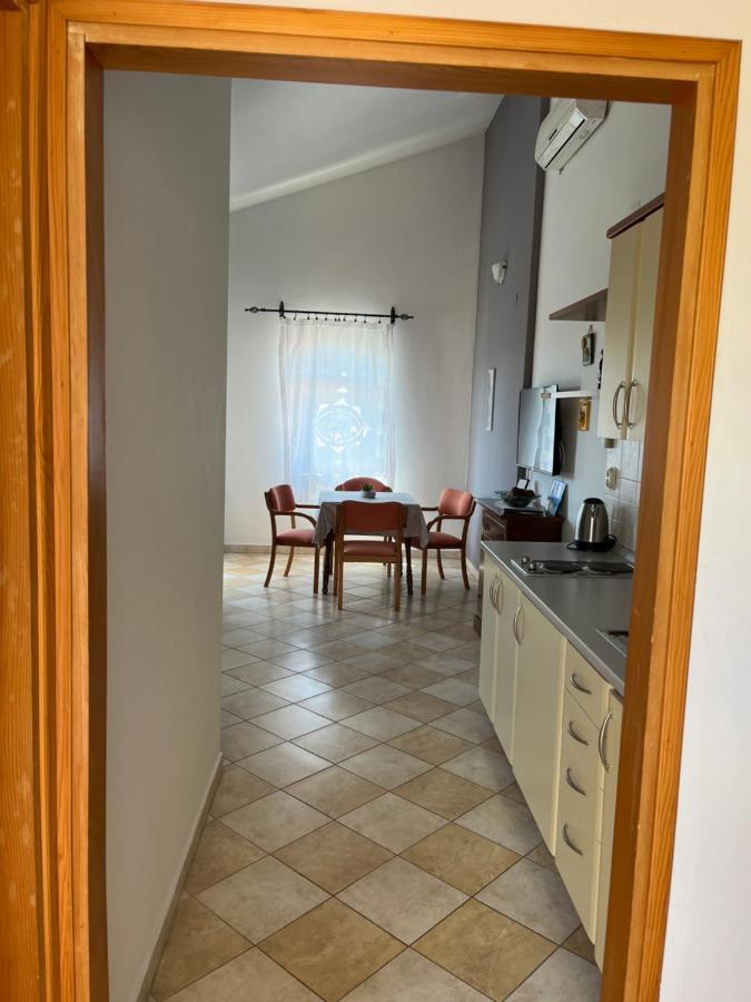 Apartments Poljski Put V Novalja Bagian luar foto