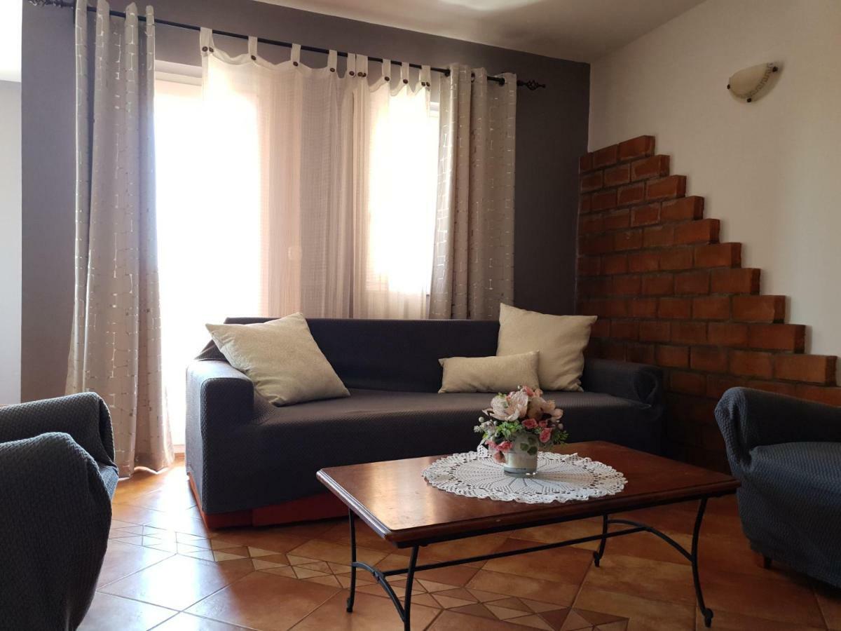 Apartments Poljski Put V Novalja Bagian luar foto
